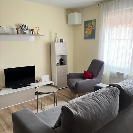 Turístico Vut Apartamento Ávila