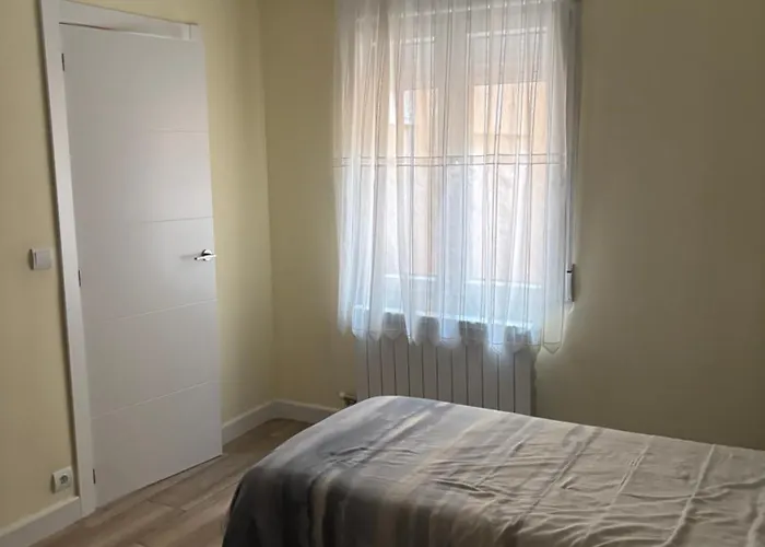 Turístico Vut Appartamento Ávila