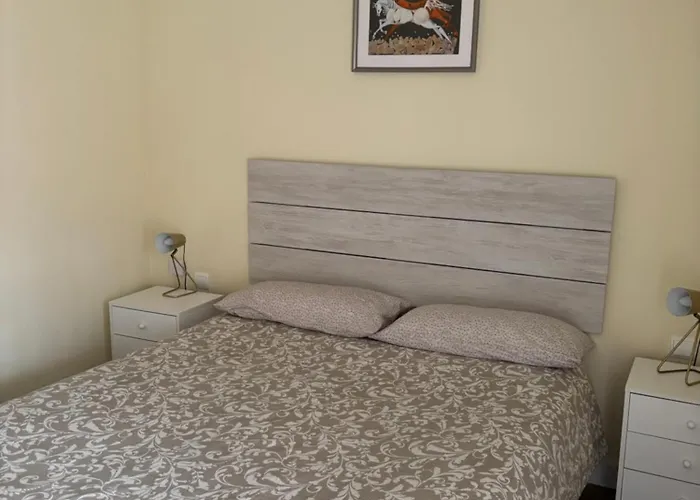 Turistico Vut * Ávila